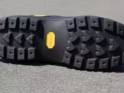 Bota Forestal NFPA 1950 — Suela Vibram® Montaña - Bota forestal NFPA 1950 certificada
