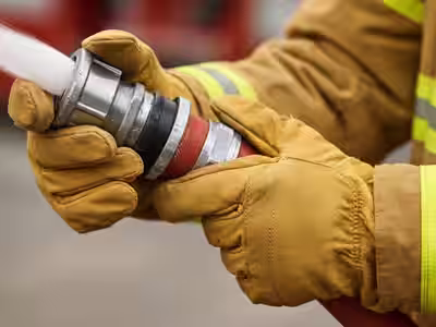 ASTM F1790: Resistencia al Corte de Guantes y EPP