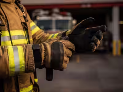 Guantes Forestales NFPA 1950 — Puño Elástico Sellado con Velcro - Guantes forestales NFPA 1950 Nomex® ultraligero certificados