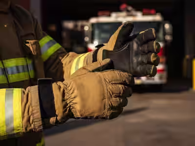 Guantes de Rescate NFPA 1951 — Muñeca Doble Cierre Retención NFPA - Guantes de rescate técnico NFPA 1951 certificados con anticorte EN 388